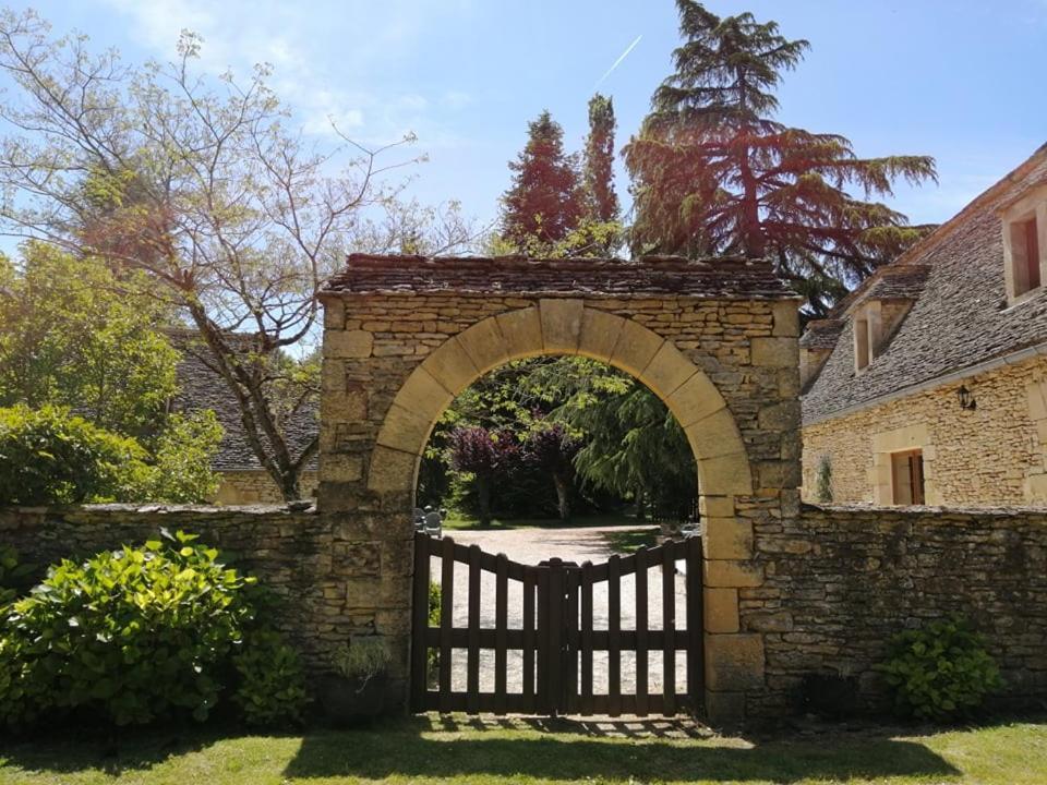 Domaine De Pech Mortier Acomodação com café da manhã Marcillac-Saint-Quentin Exterior foto